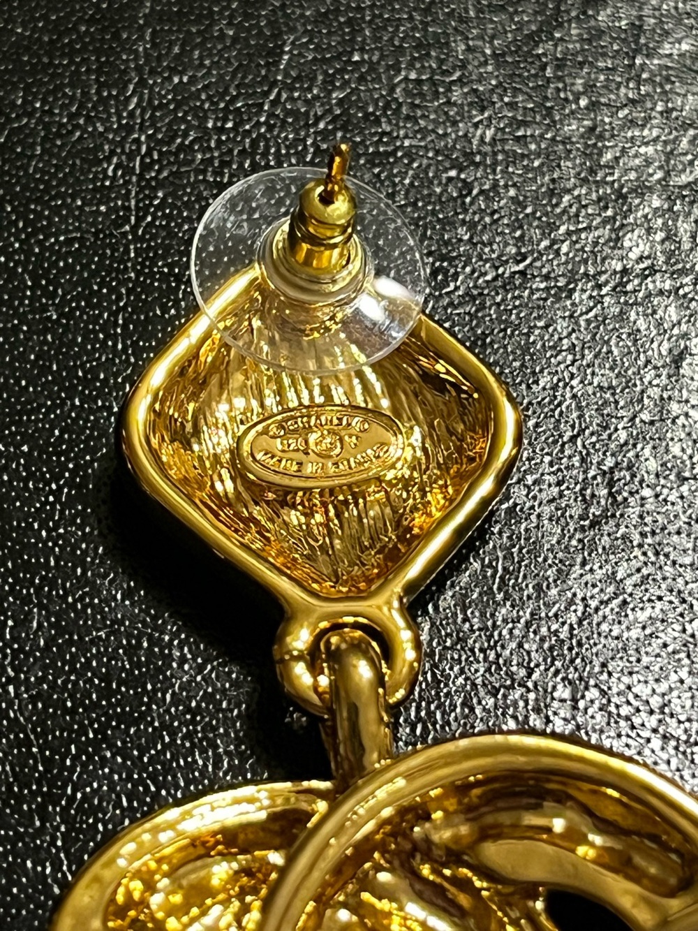 Vintage ChaneI Quilted Diamond Dangle Letter Logo Gold Tone Earrings - Picture 6 of 7